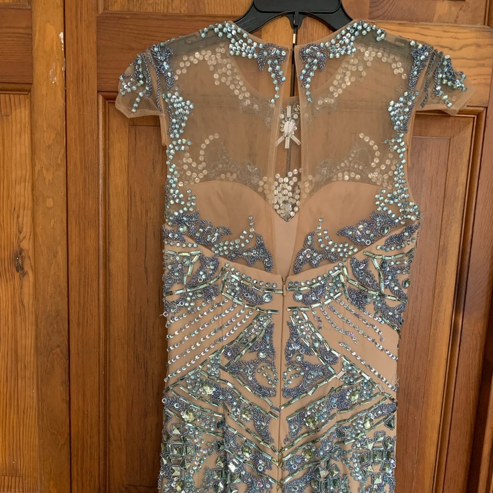PROM DRESS - Picture 10 of 11
